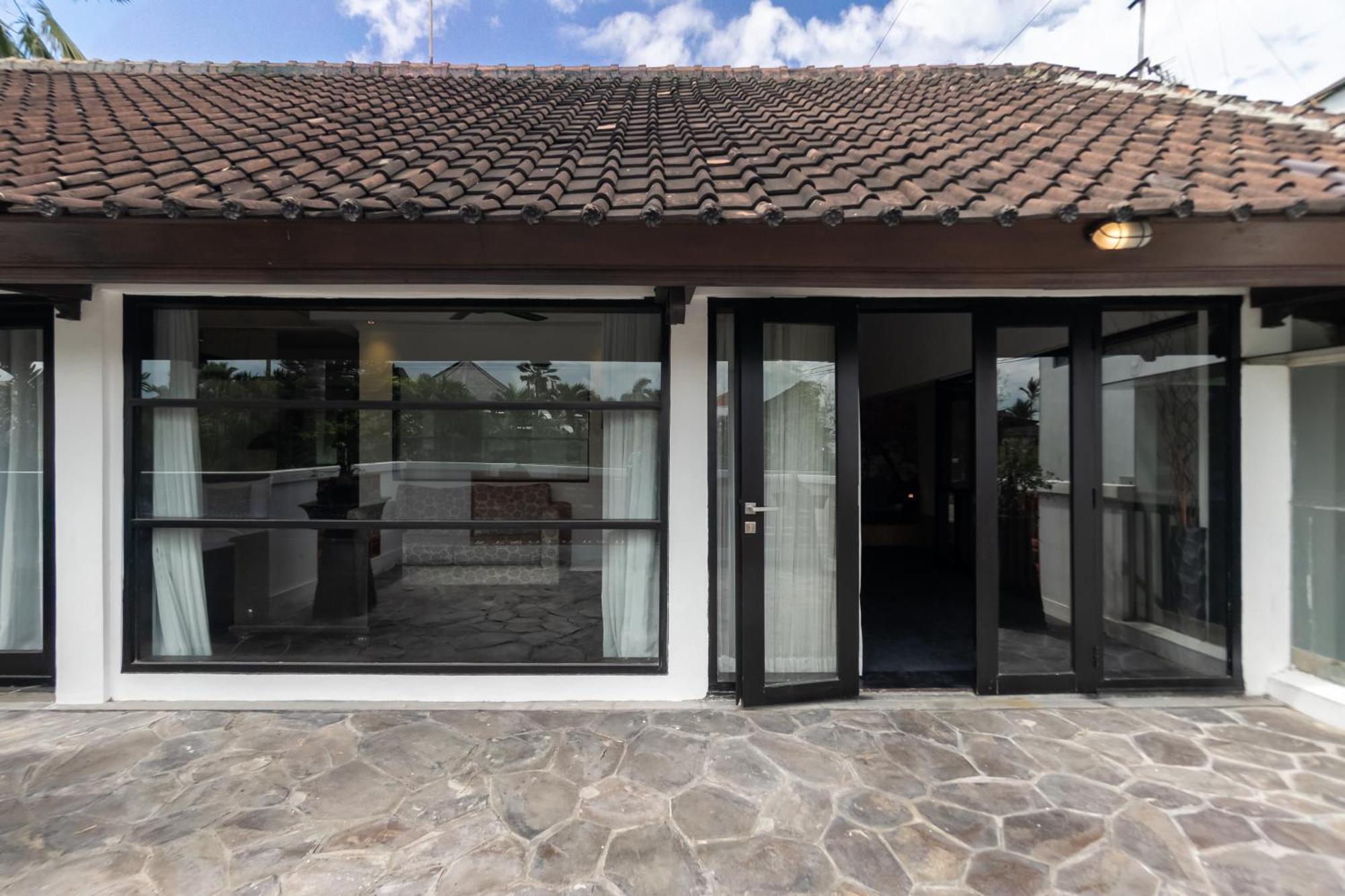 Shanti Retreat Seminyak (Bali)